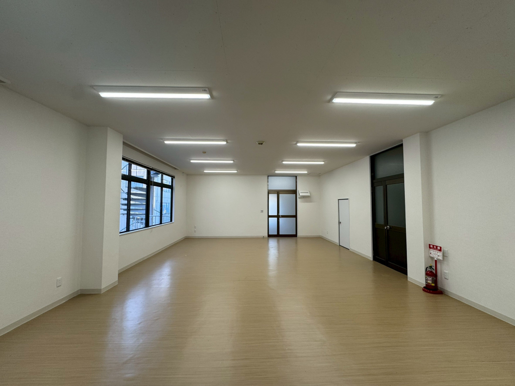 白を基調とした内装にリフォーム済み