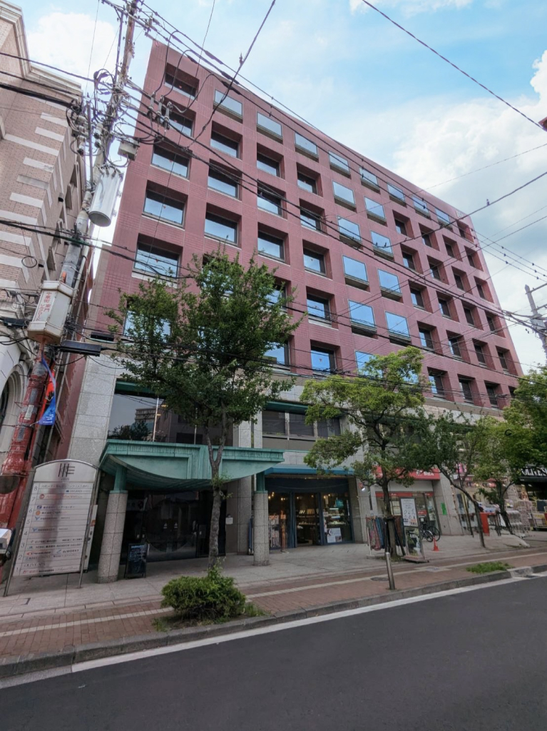 横浜クリード　外観