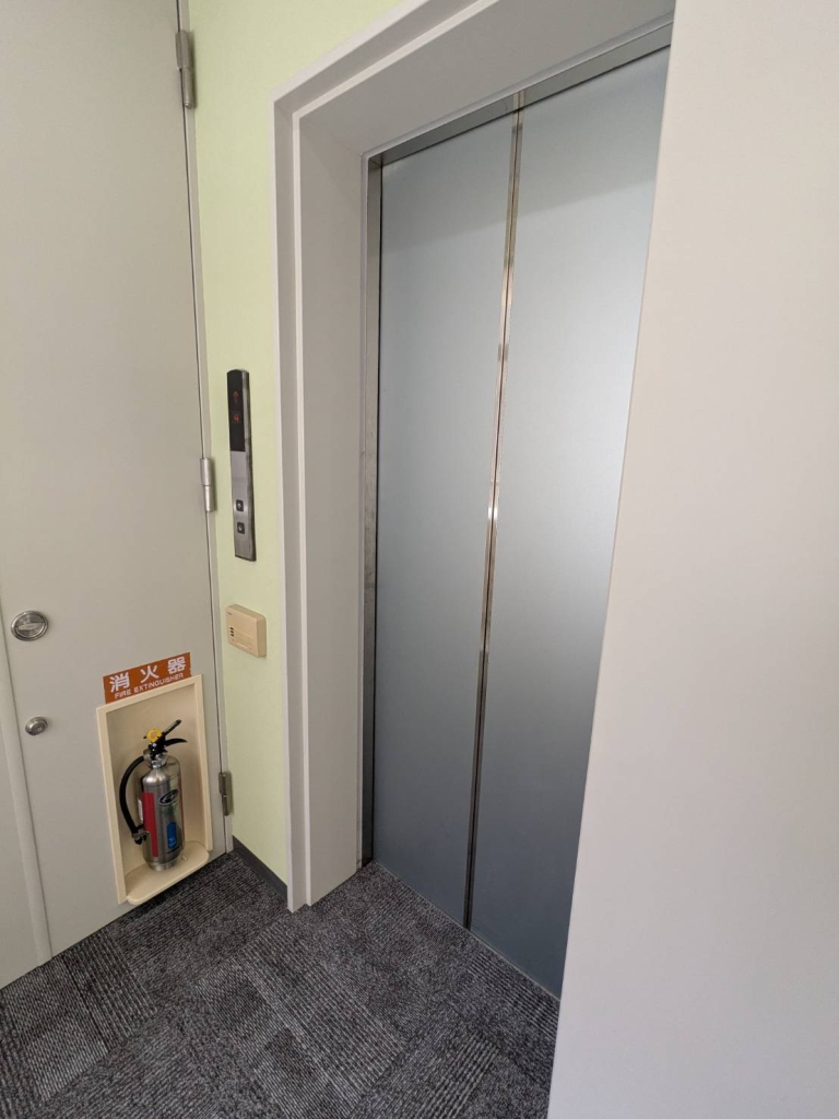 エレベーター