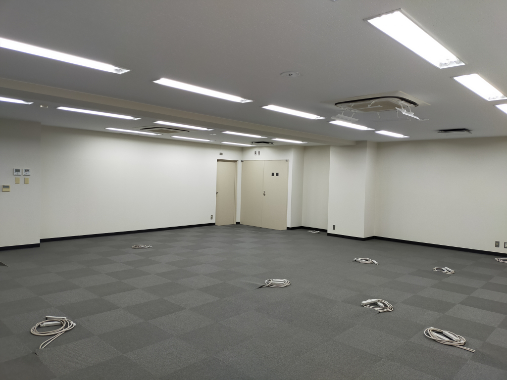 汐留AZビル　事務所内①
