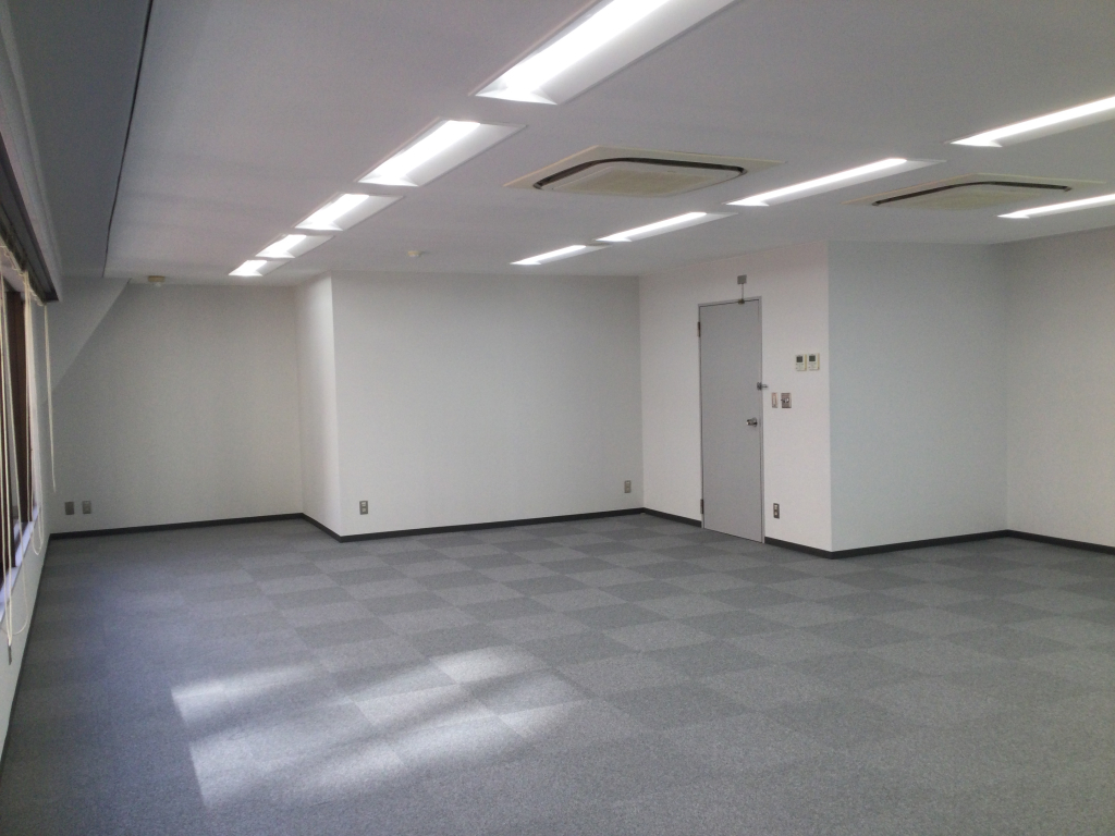 汐留AZビル　事務所内③