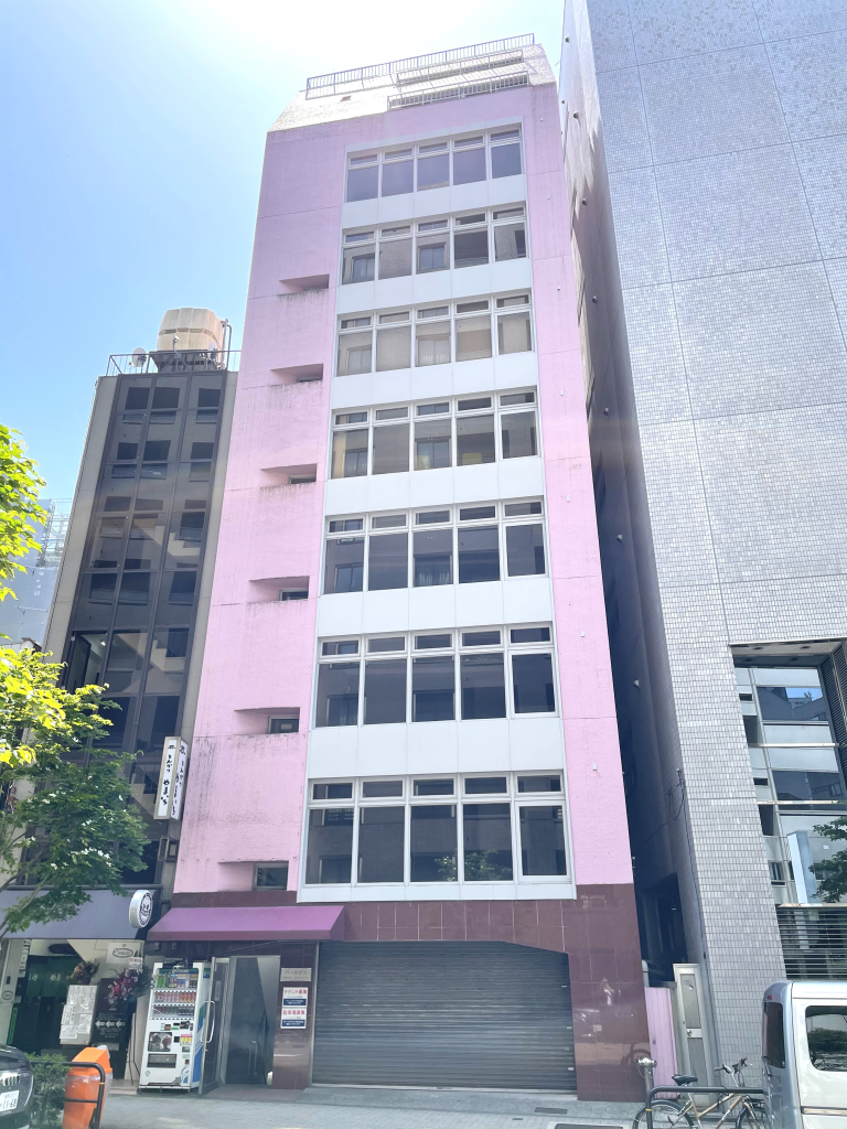 パールビル（神田）　ビル外観