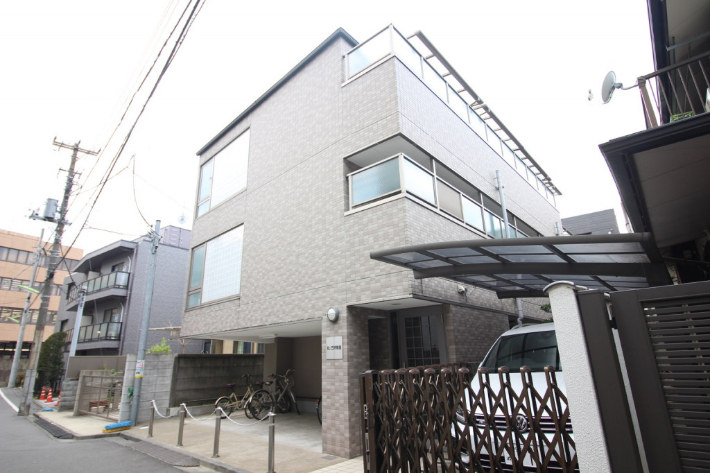 Ｋ２三軒茶屋 ２０１号室