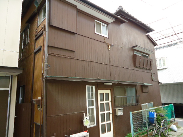 内田荘 B号室
