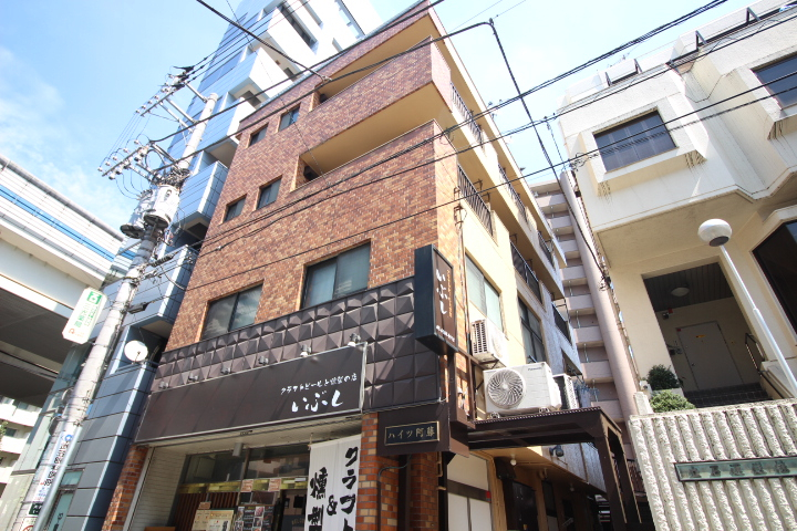 ハイツ阿藤 403号室