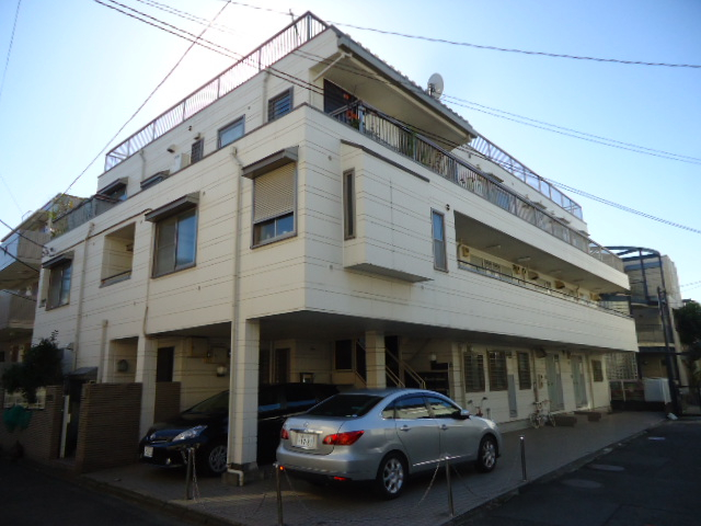 安藤ホームズ 302号室