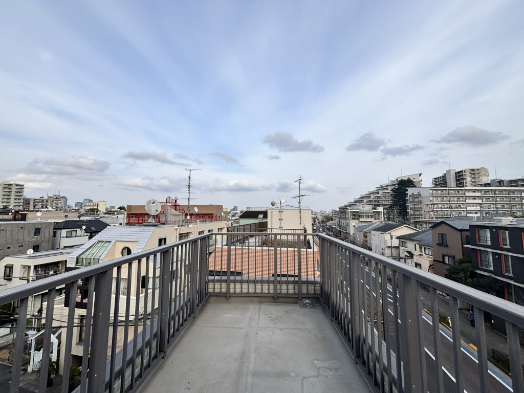 屋上バルコニー