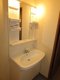 人気の独立洗面台完備♪