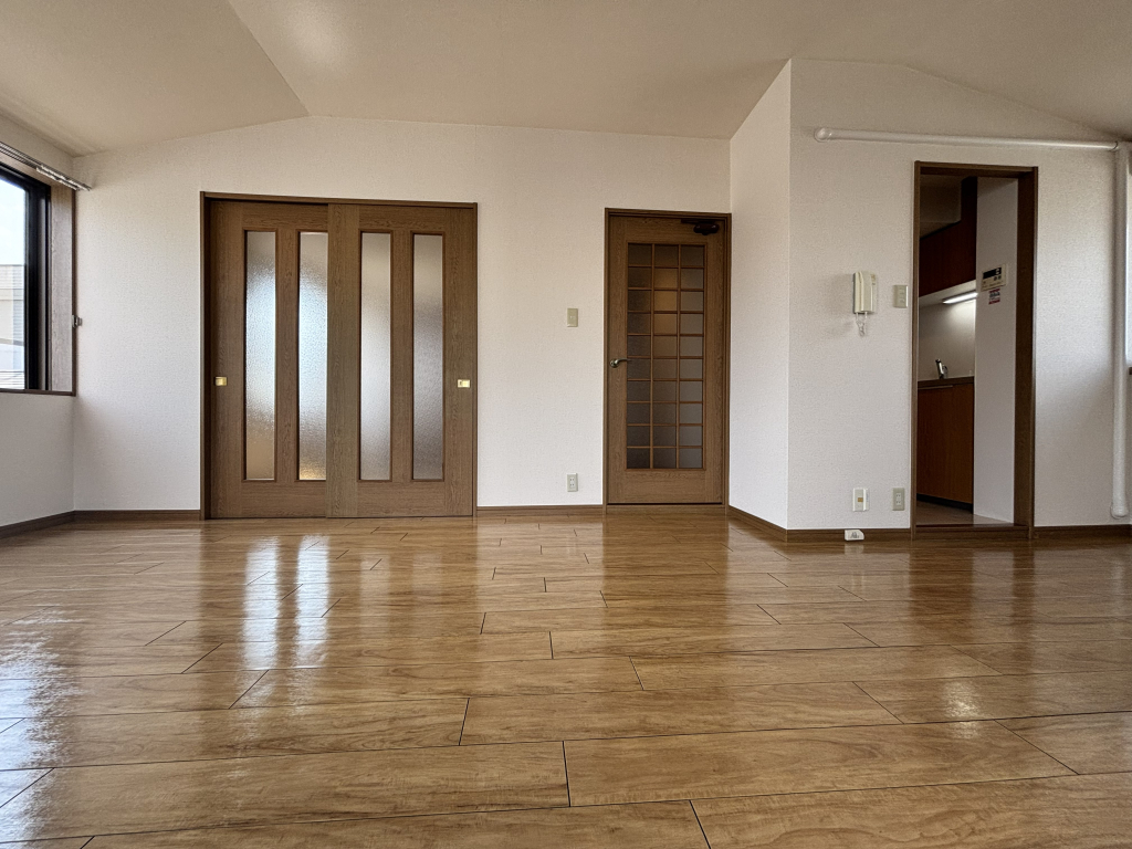 2面採光の為日当たり、通気性良好♪