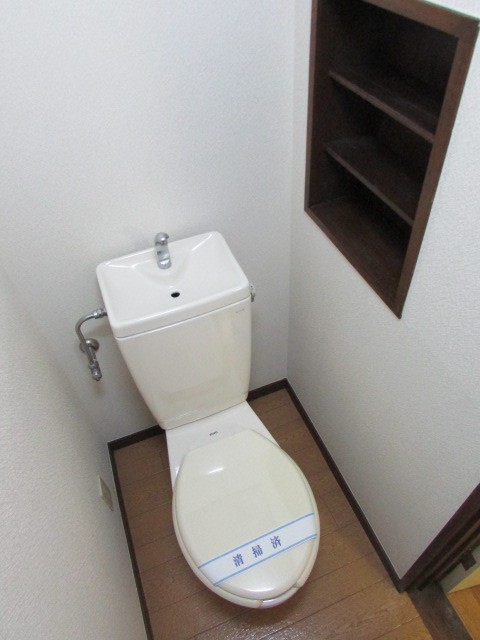 トイレ　バストイレ別　