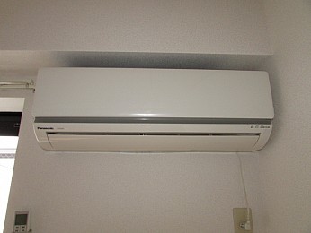 設備　エアコン完備