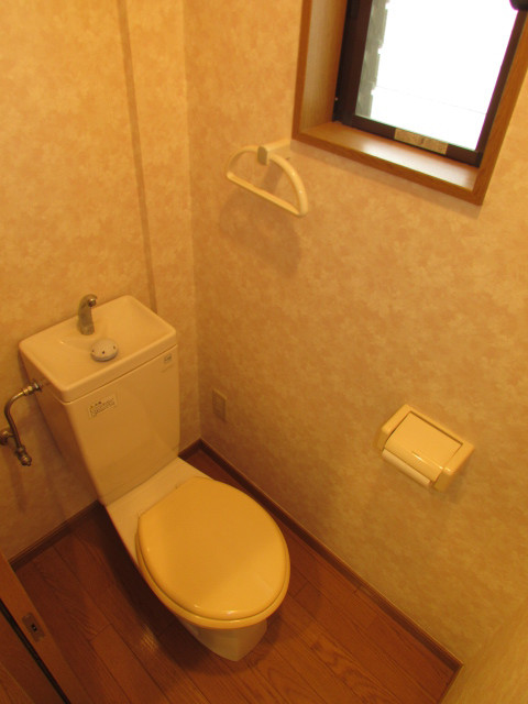 現在はウォシュレット付になっています