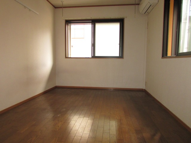 南向き洋室6帖のお部屋