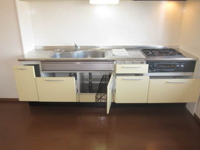 3口システムキッチン