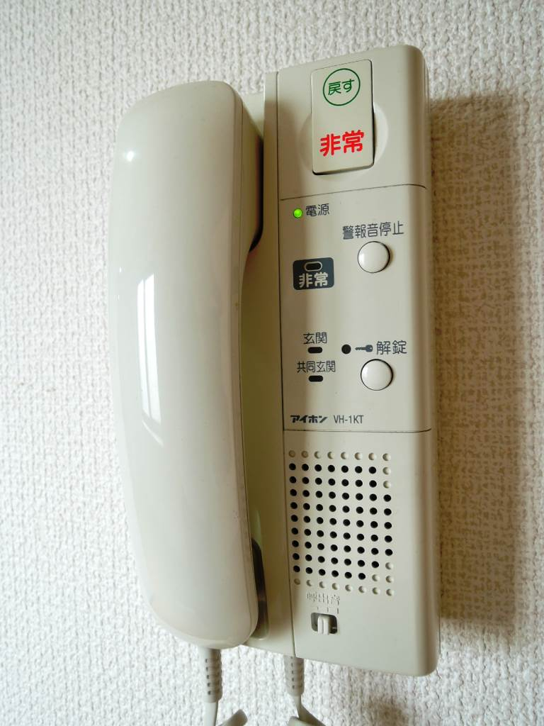 インターホン