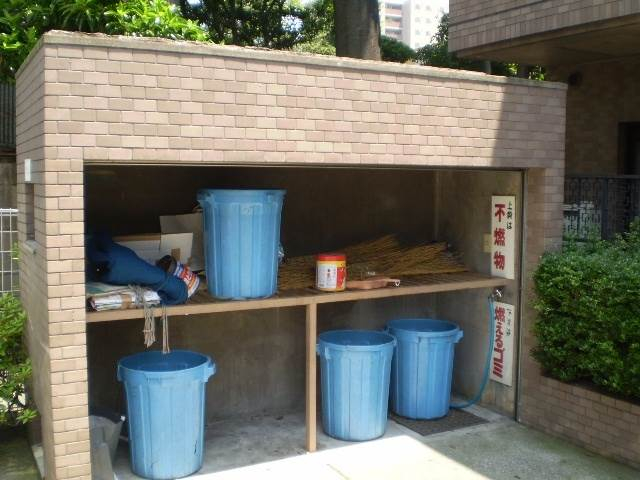 ゴミ置場