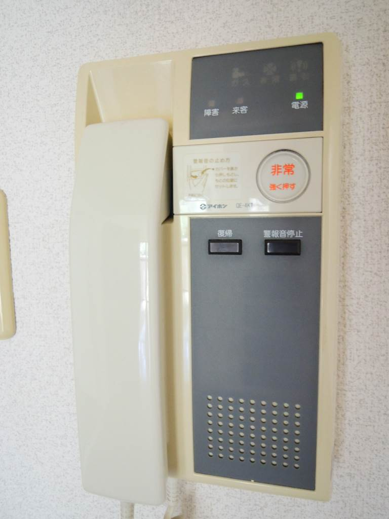 インターホン