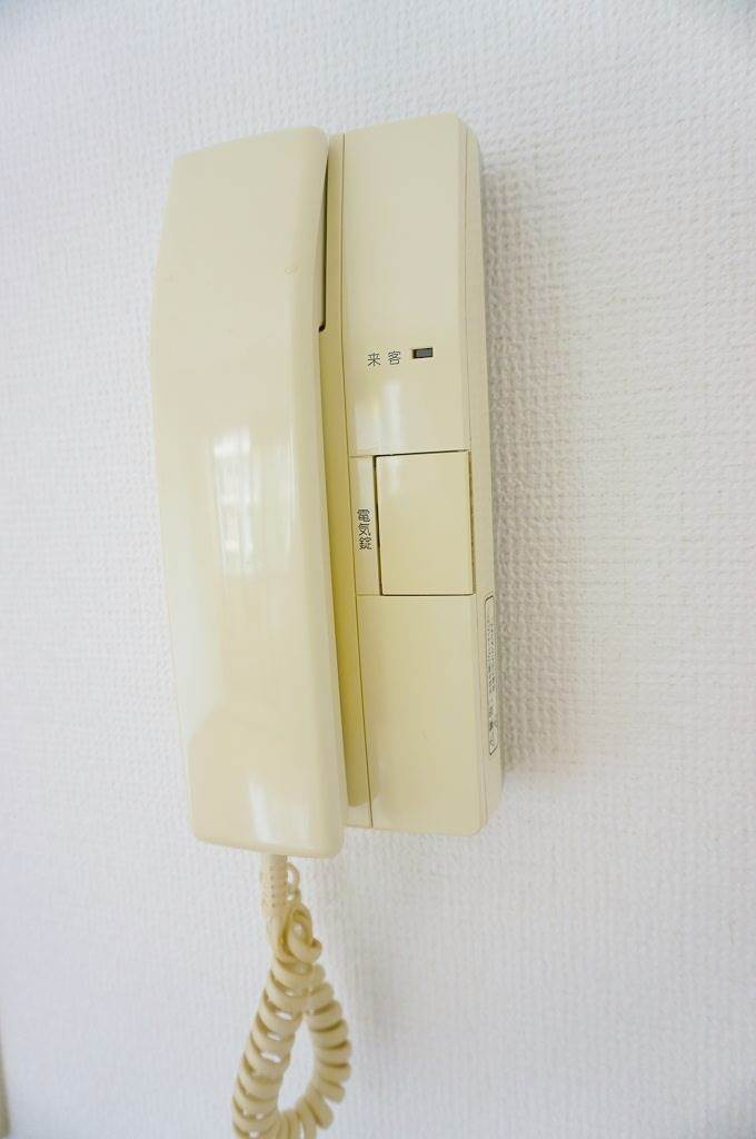 インターホン