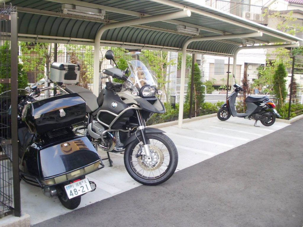 バイク置き場