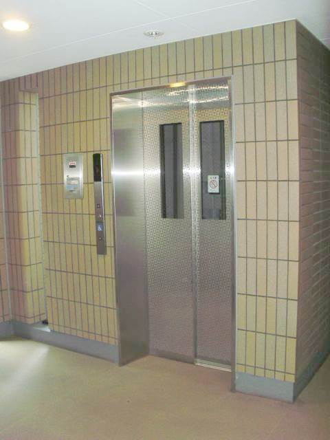 エレベーター
