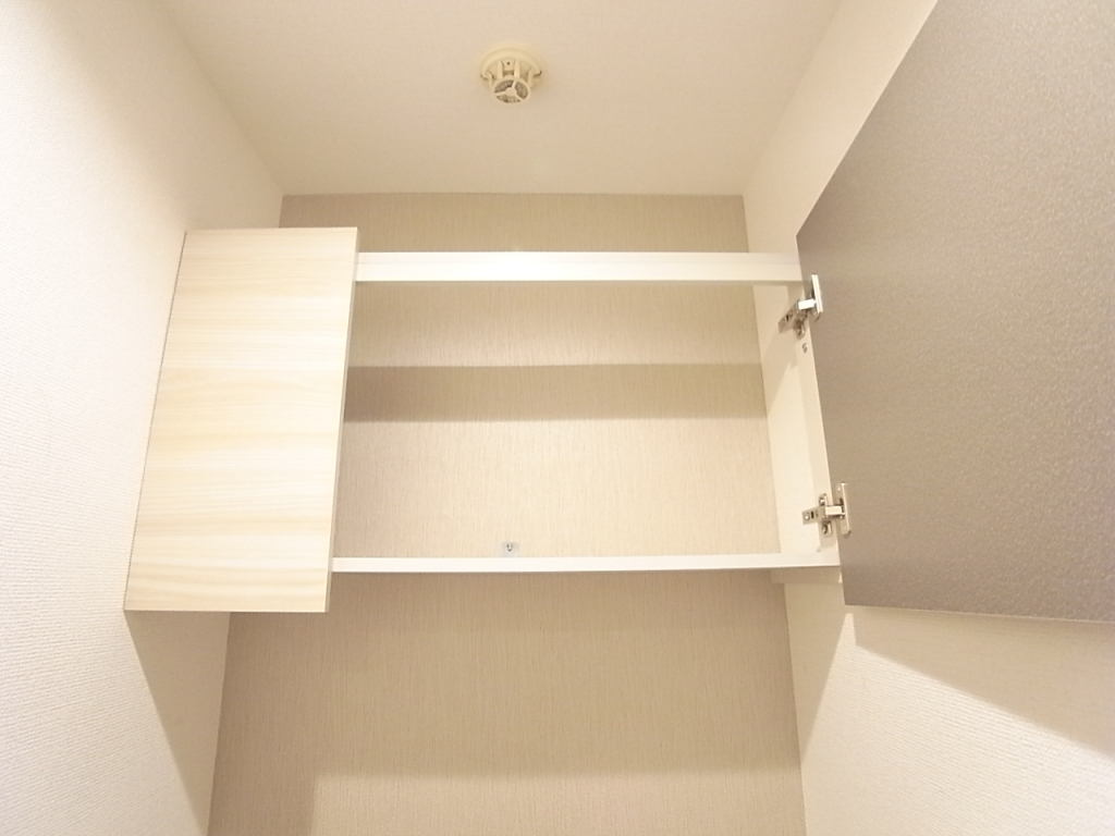 トイレ棚