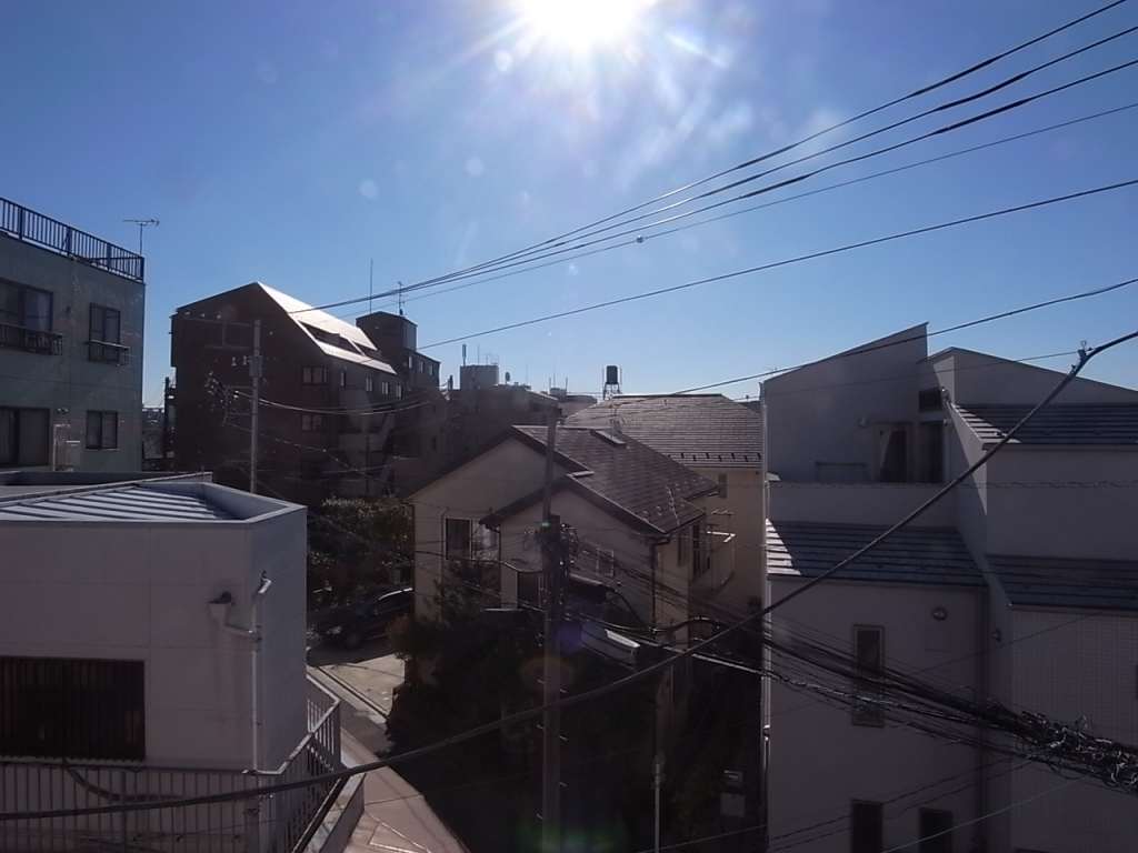 南方面の様子。日中の陽当たりたっぷり♪