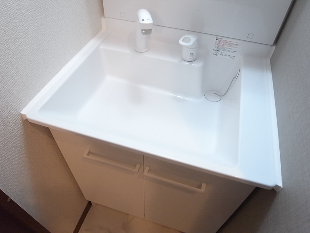 シャワー付き洗面台