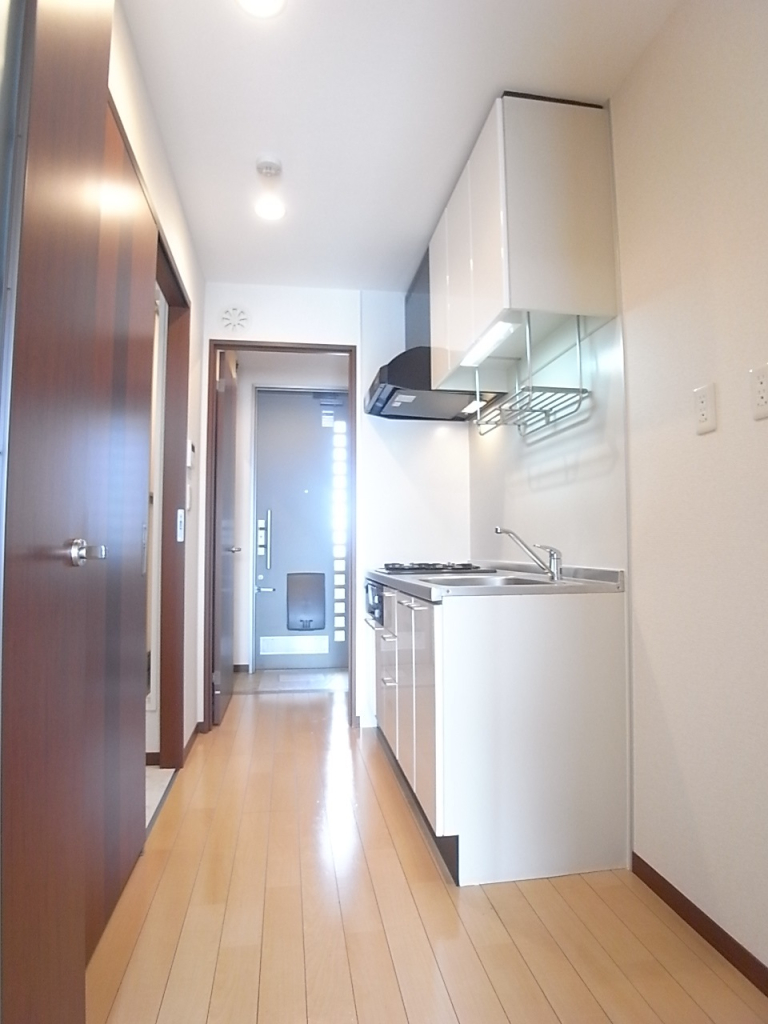 お部屋から玄関を見た写真です！