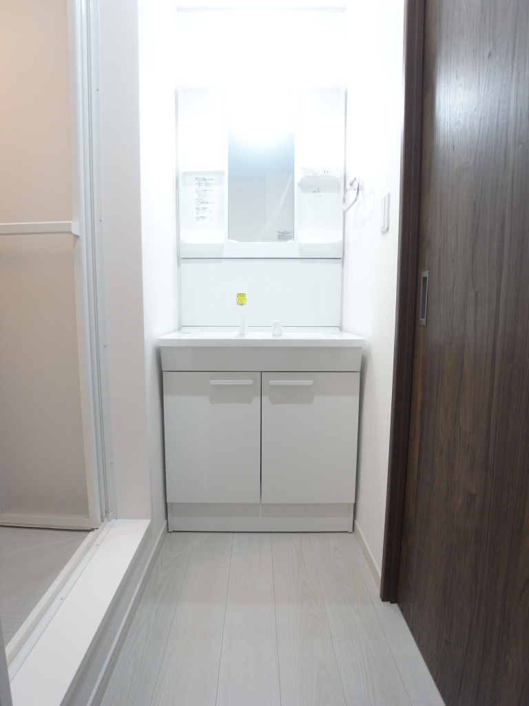 洗面脱衣所は2階にあります！