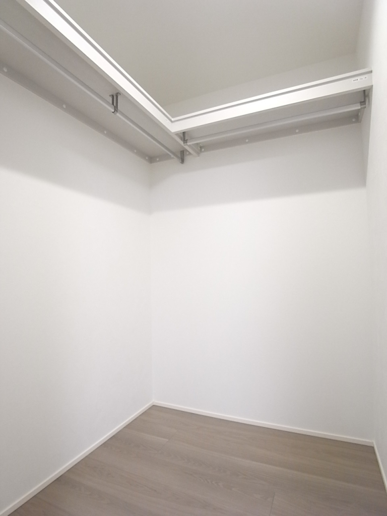 5.9帖の洋室のウォークインクローゼット！