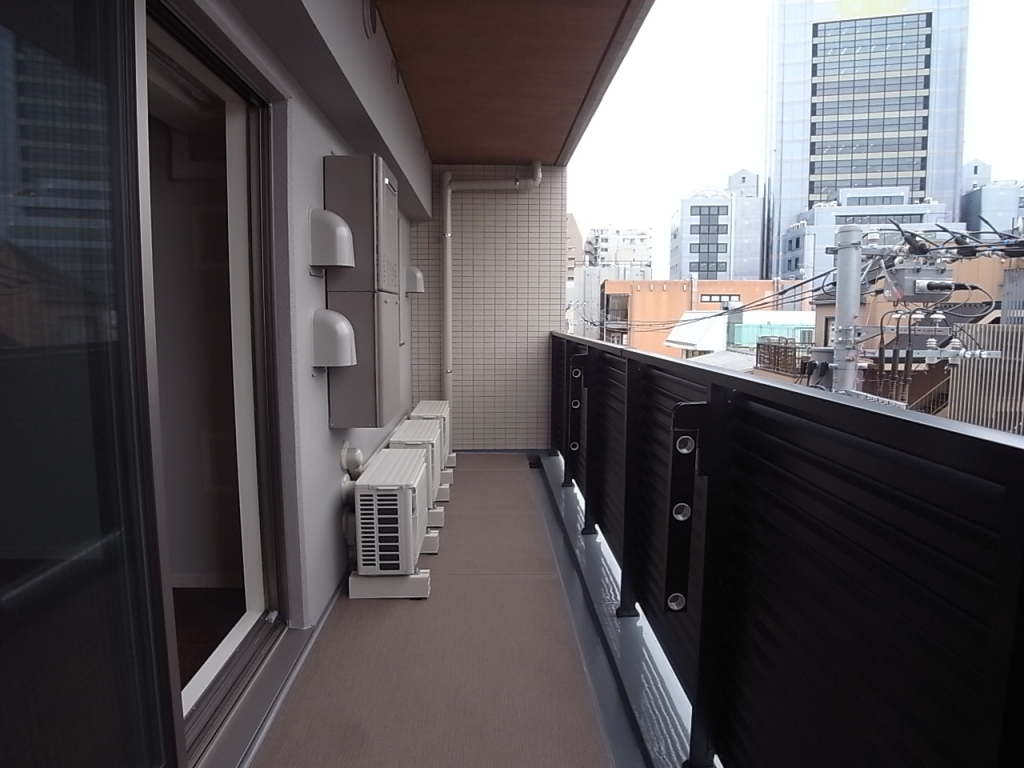 南向きのバルコニー