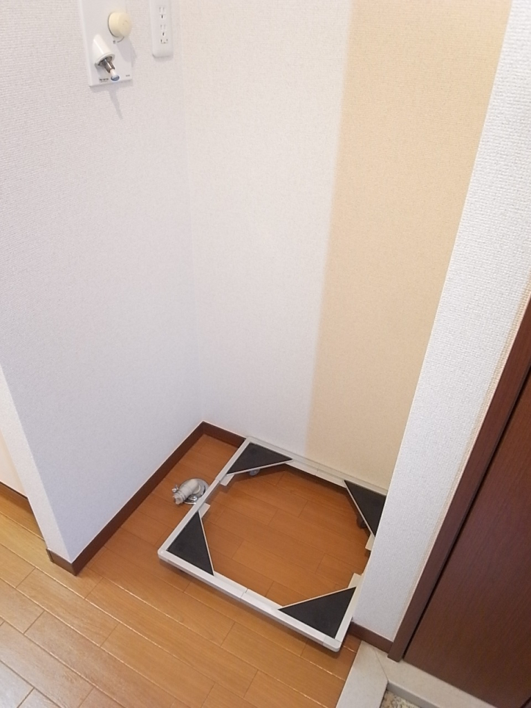 洗濯機置き場