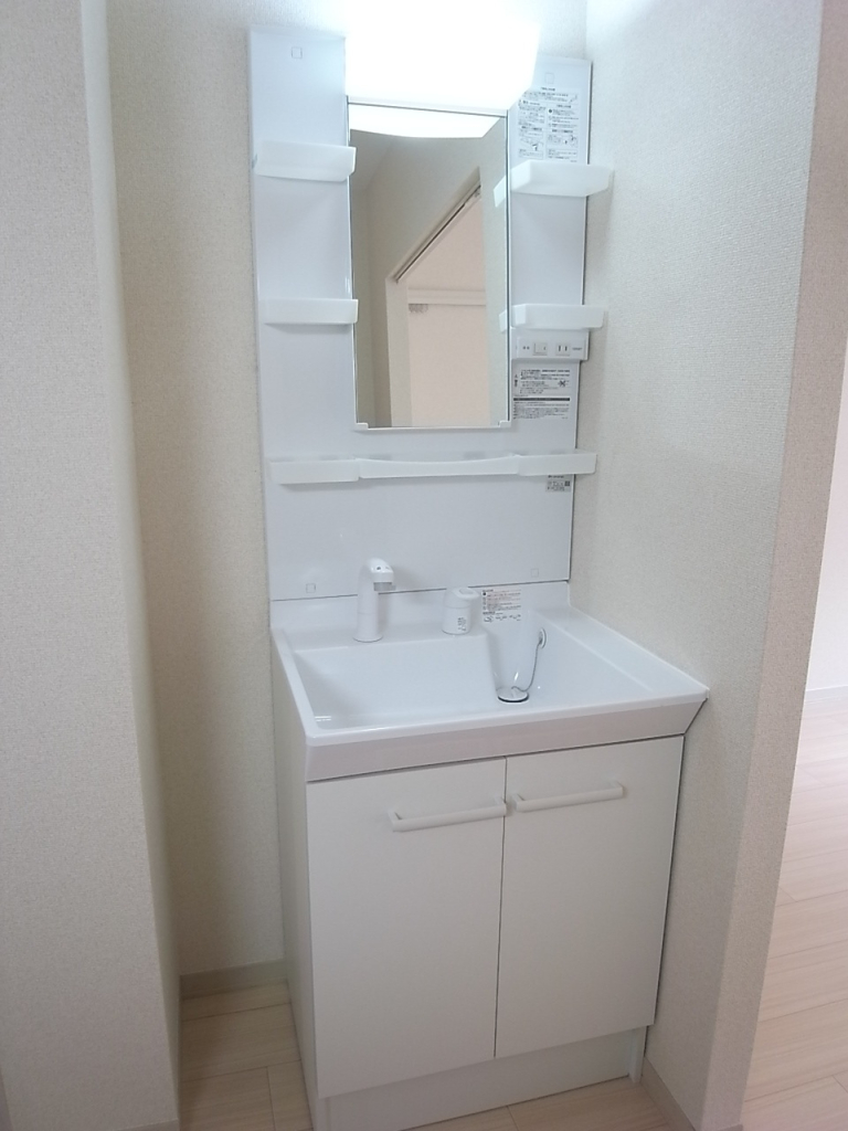 洗髪シャワー付き洗面台