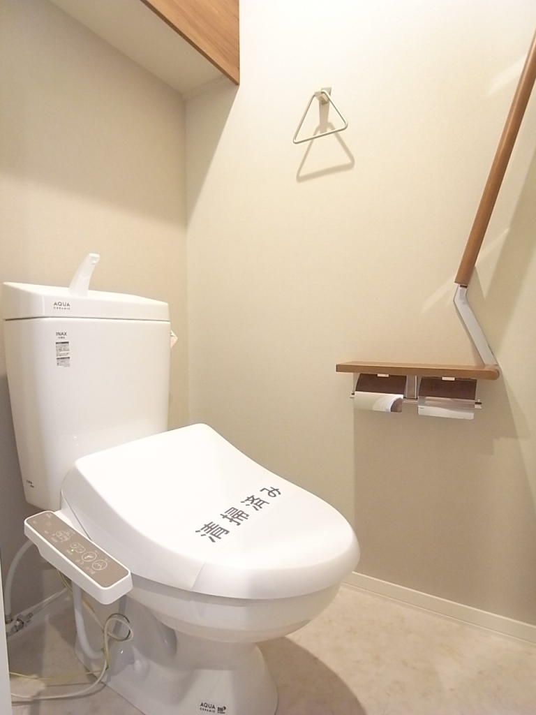 温水洗浄便座