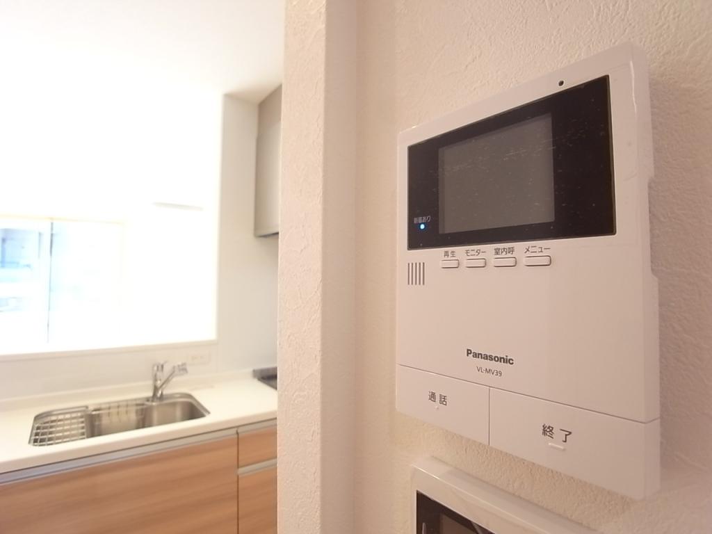 来客はモニターホンで確認してから！