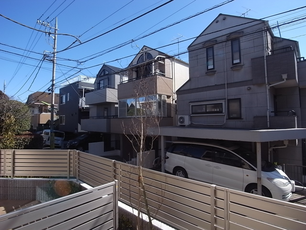 1階から見た東方向の眺望