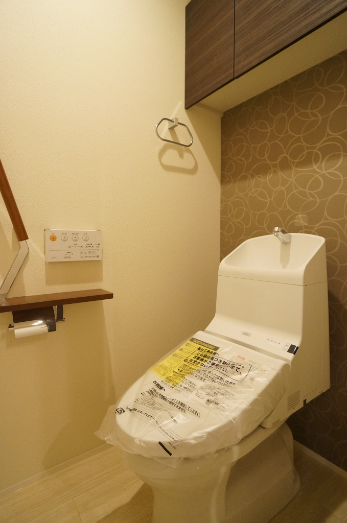 トイレ温水洗浄便座
