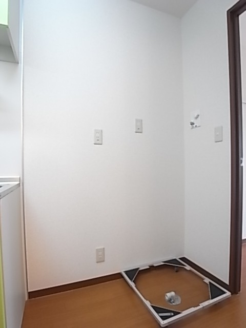 冷蔵庫と洗濯機置場です！