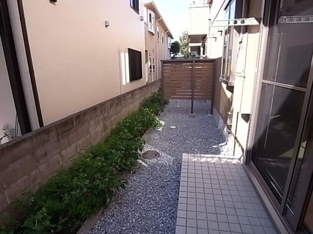 テラス。管理が行き届いている。
