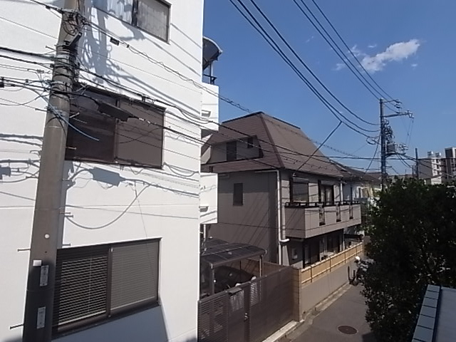 東南方向の眺望（写真は202号室のもの）