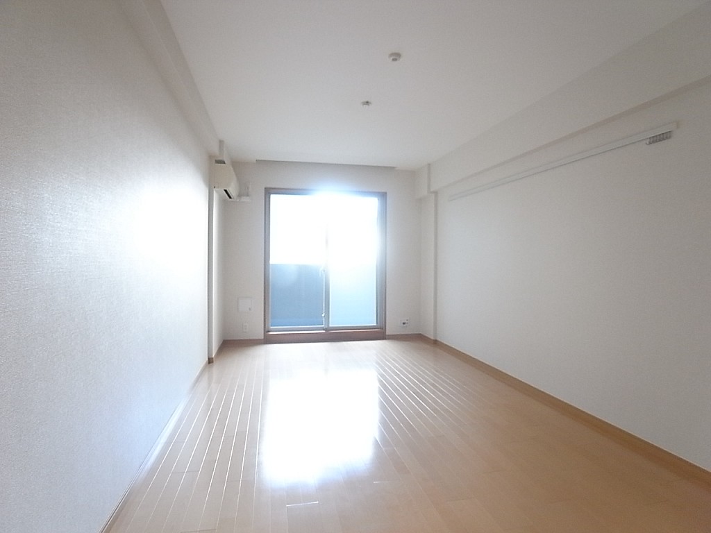 洋室9.9帖が広い！