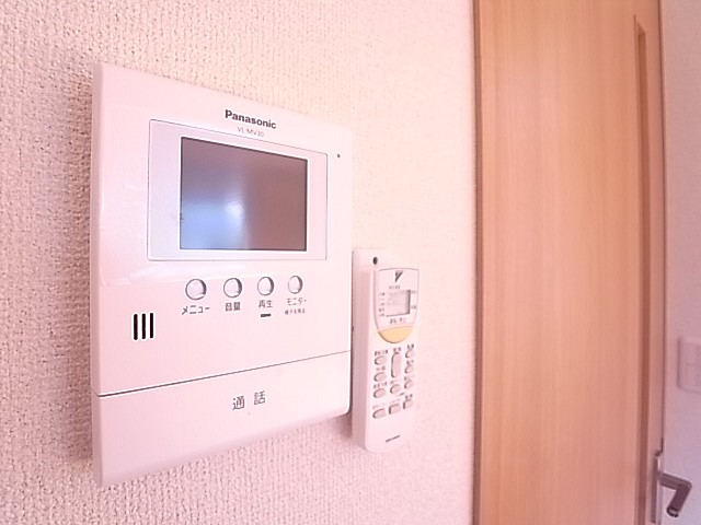 来客はモニターホンで確認してから！