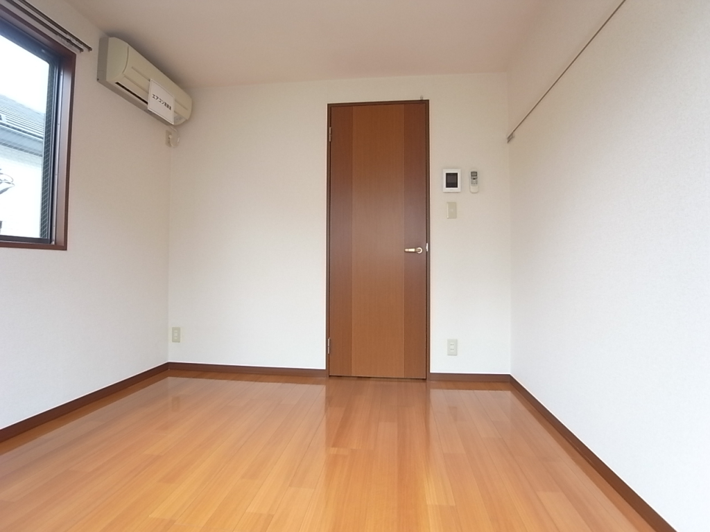 部屋内に収納がなく、デッドスペースが少ない！