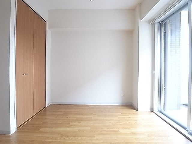 南西向きでとても明るいお部屋です！