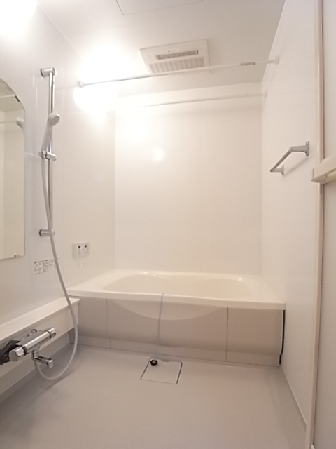 一日の疲れを癒すバスルーム♪