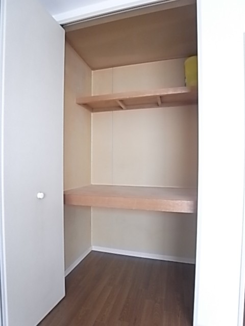 大きな収納でお部屋もすっきり！