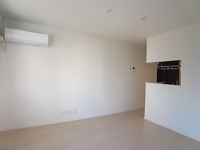 使いやすい形が好評を得ています！