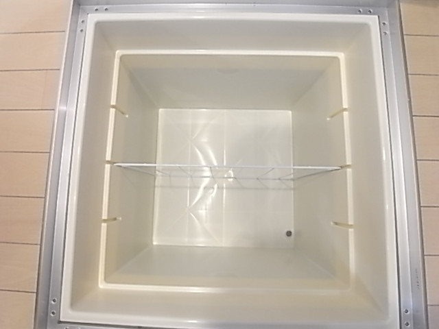 買い置きの保管に便利な床下収納！