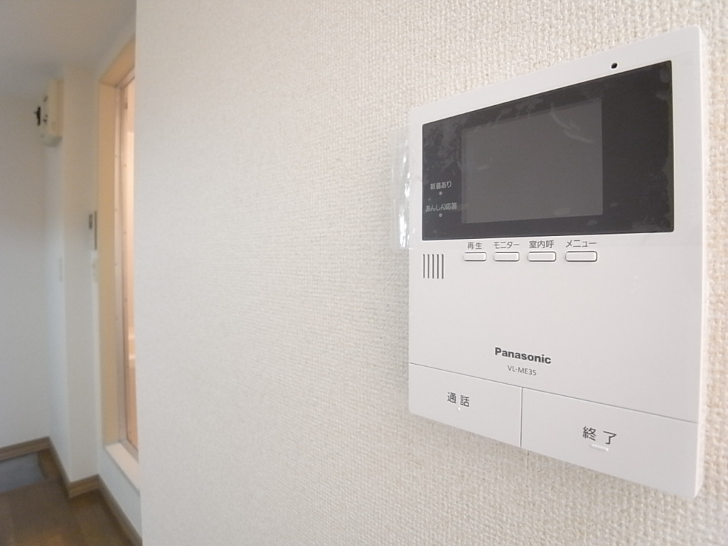来客はモニターホンで確認してから！