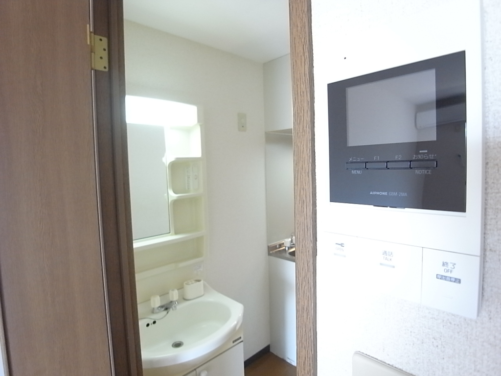 モニターで来客を確認できます！